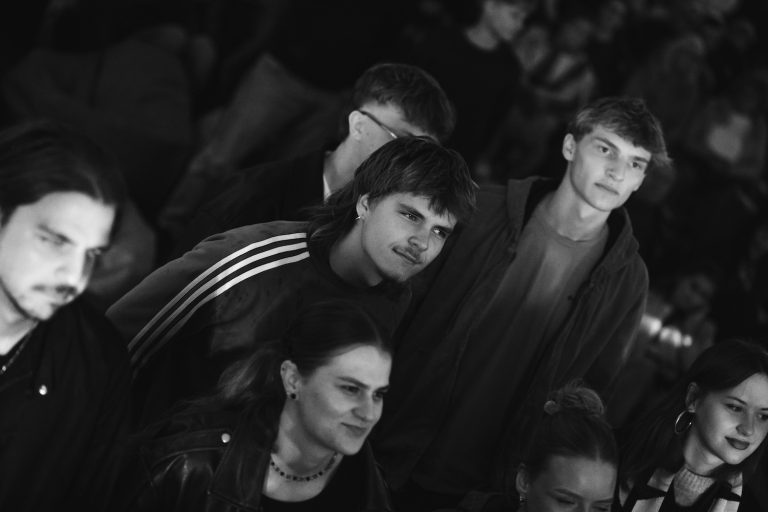 Garažinių grupių kovos AKTYVACIJA 2026